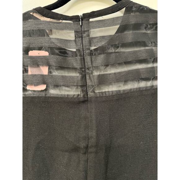 Forever 21 NWT XS Boxy Fit Short Sleeve Illusion Top Black - Picture 3 of 5